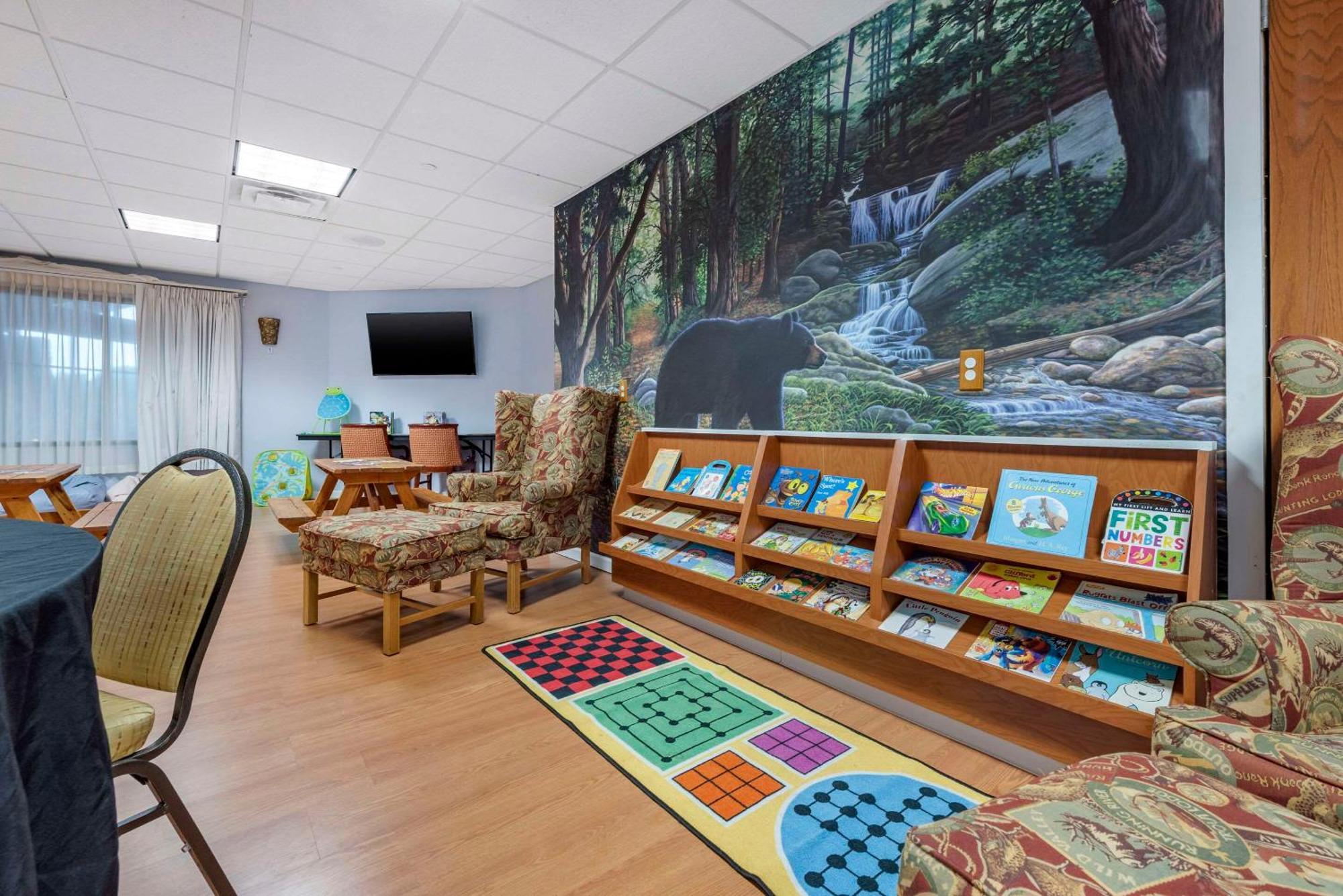 Three Bears Resort Waterpark Near Tomah Ascend Collection Warrens Esterno foto