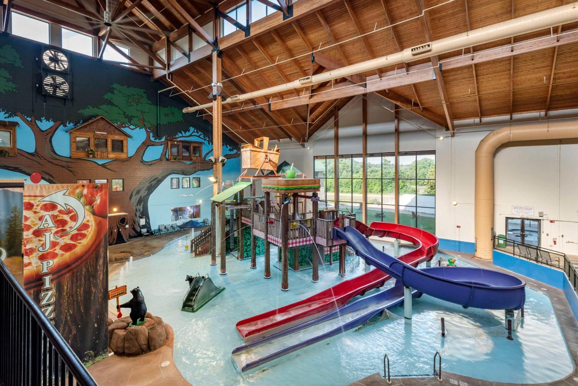 Three Bears Resort Waterpark Near Tomah Ascend Collection Warrens Esterno foto